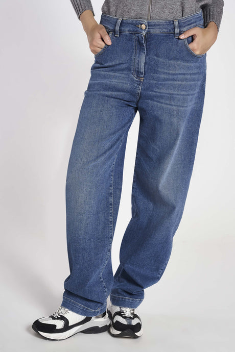 Jeans barrel con cavallo basso